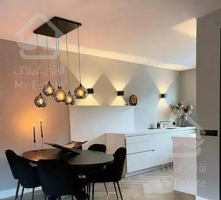 چیتگر ، واحد ۱۱۵ متری در برج رومنس حکیم