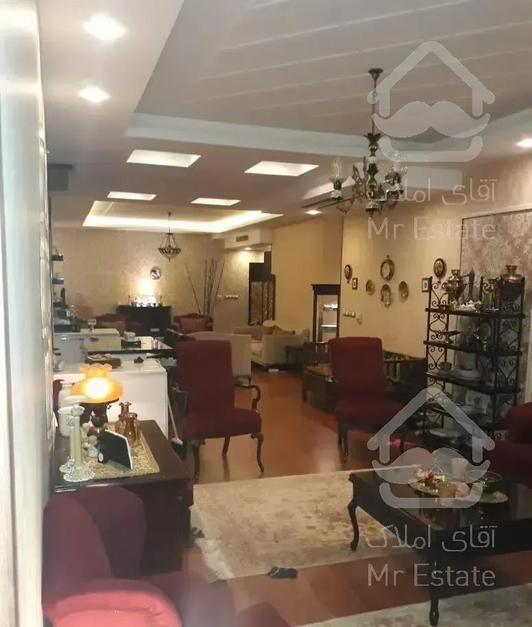 جماران ۱۶۰ متر طبقه دوم ۳ساله