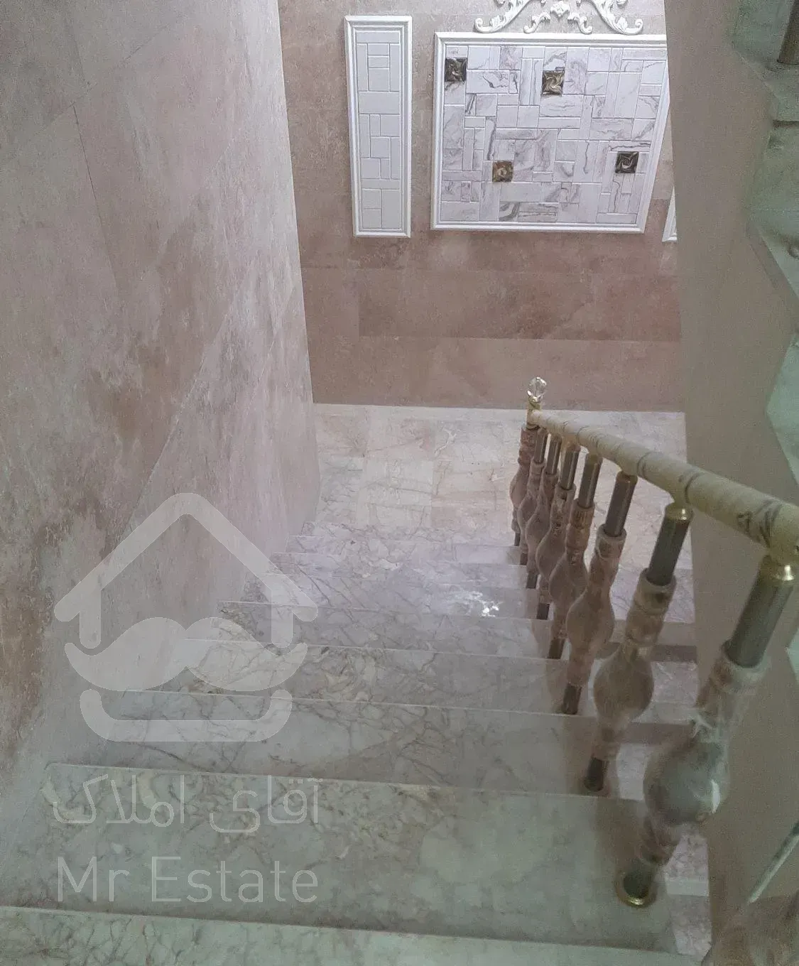 آپارتمان 100 متری لوکس طبقه دوم مرکز شهر رامسر