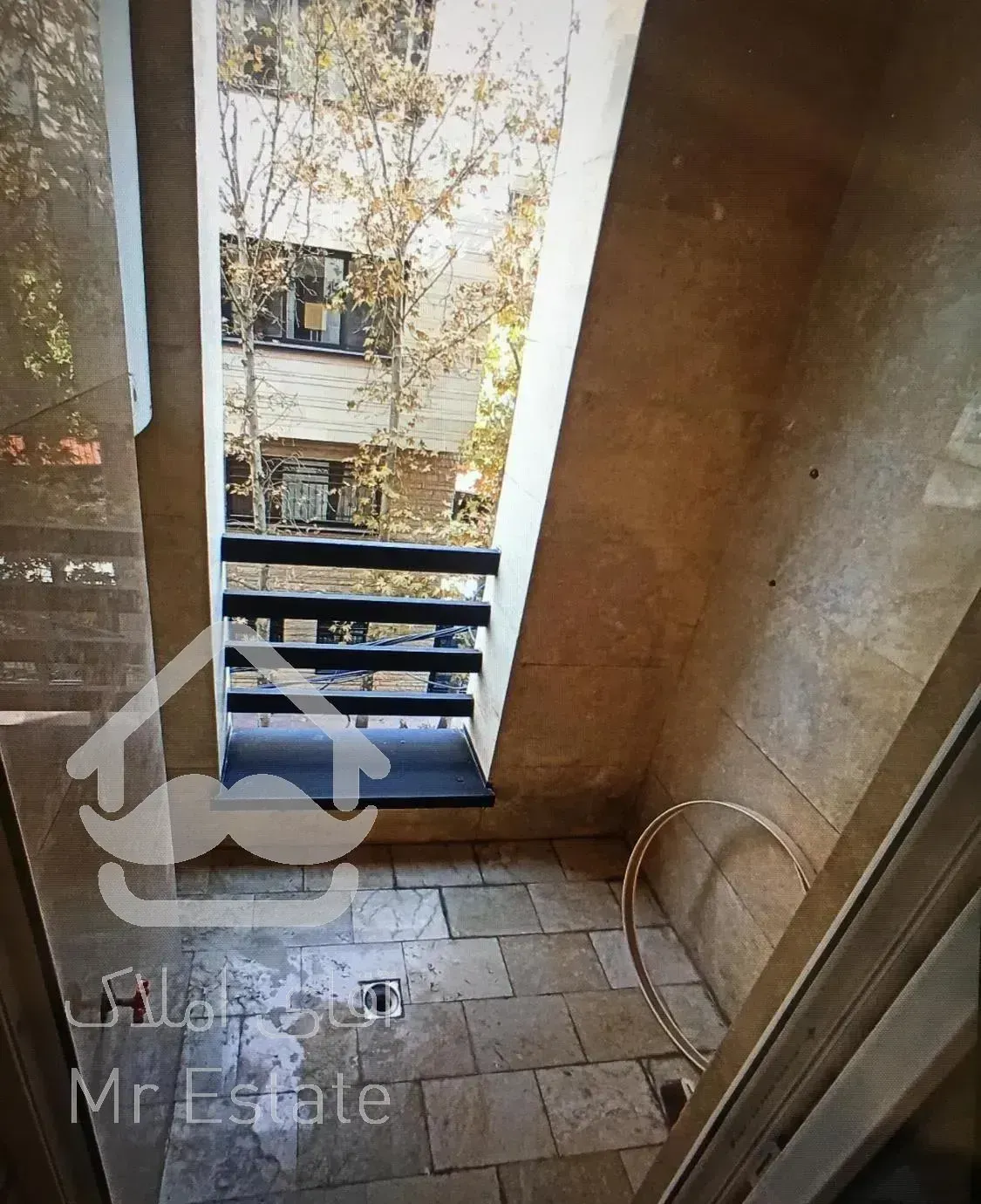 اپارتمان ١٤٣ متری ٣ خواب