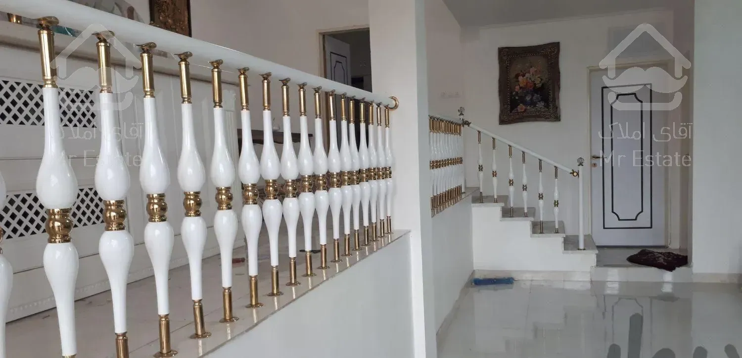 نصب نرده استیل و توری پلیسه