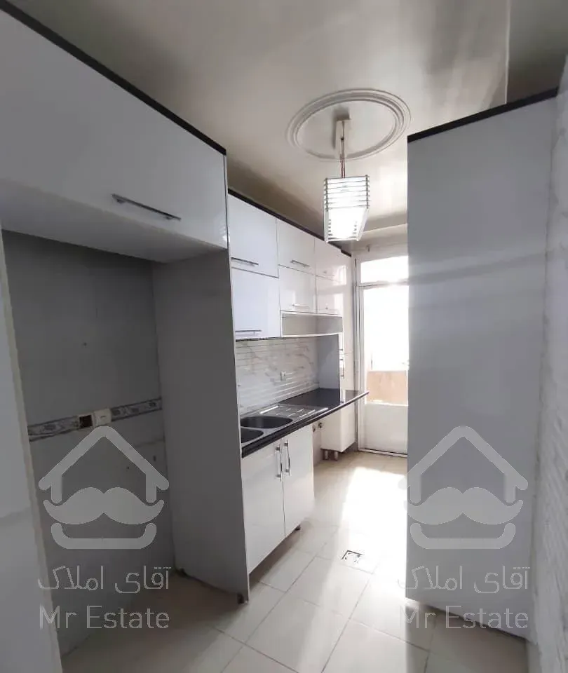 60 متر طبقه اول روبنما/پکیج دار