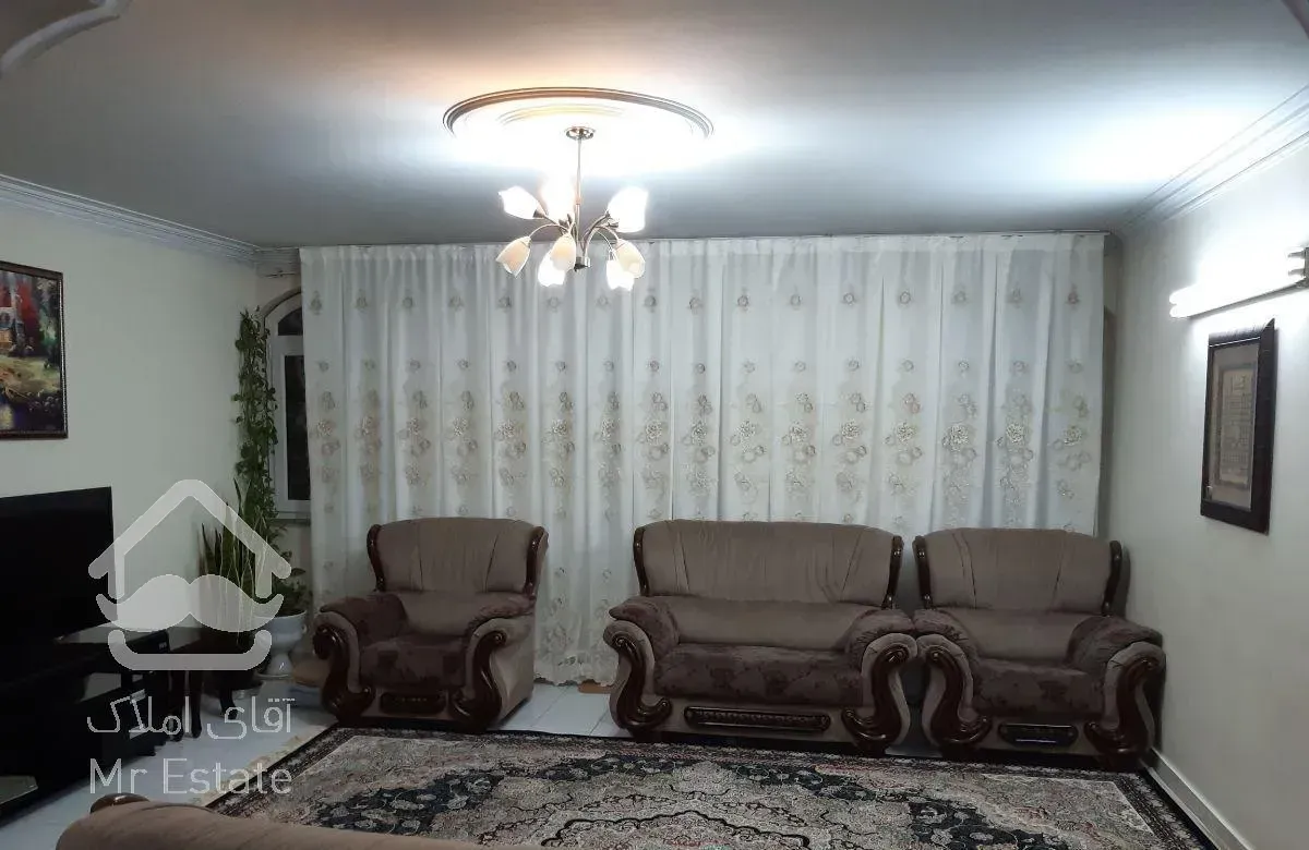 آپارتمان ۸۶ متری طبقه اول شهید باقری