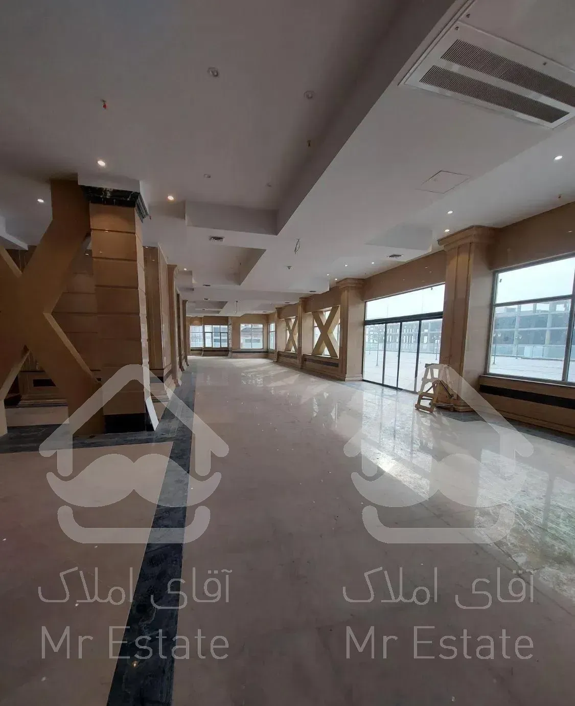 ۱۲۹ متری برج نوساز با ویو دریاچه