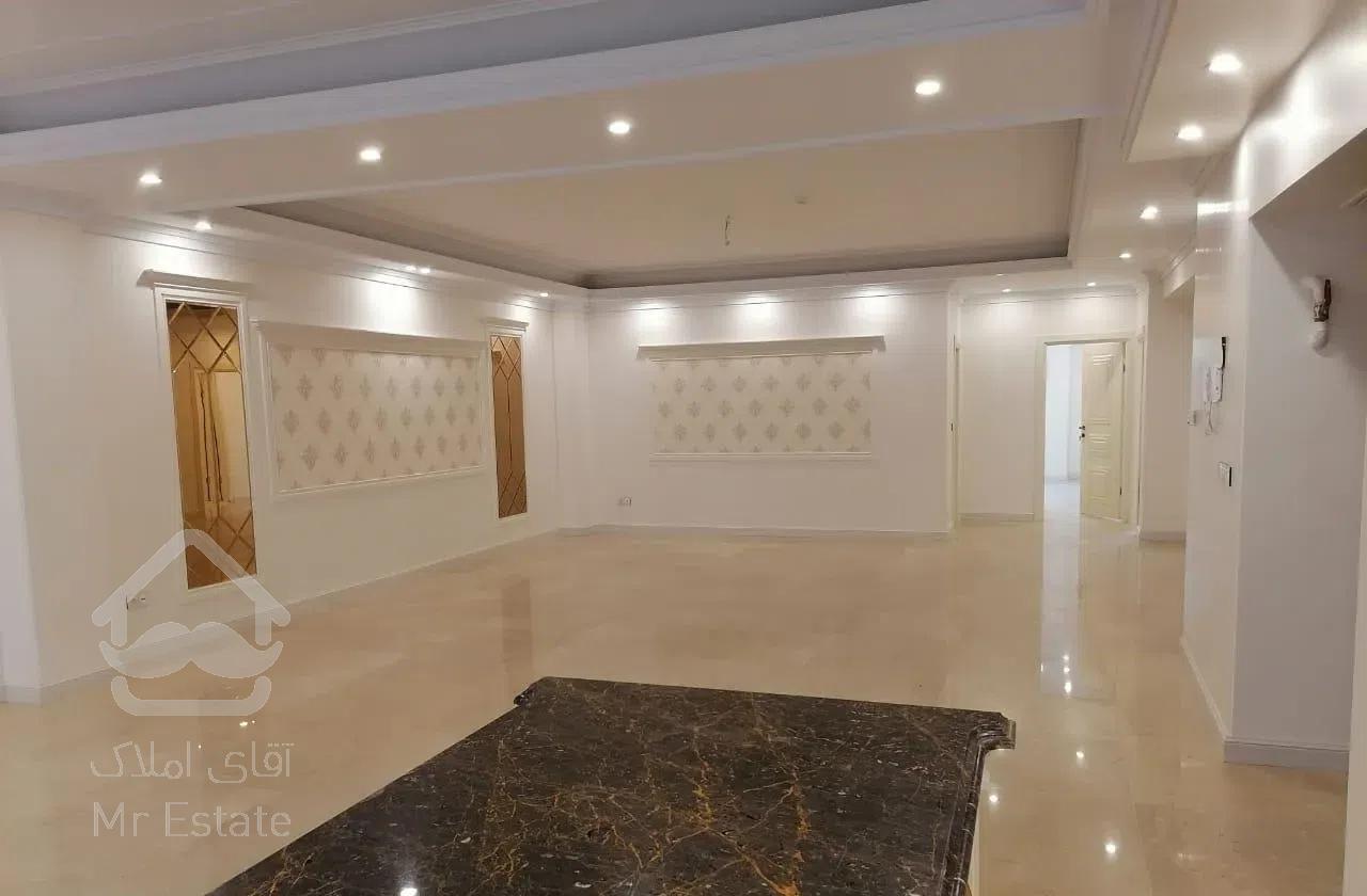 ۱۴۰متر یکساله سه خواب  خ ۱۵۴