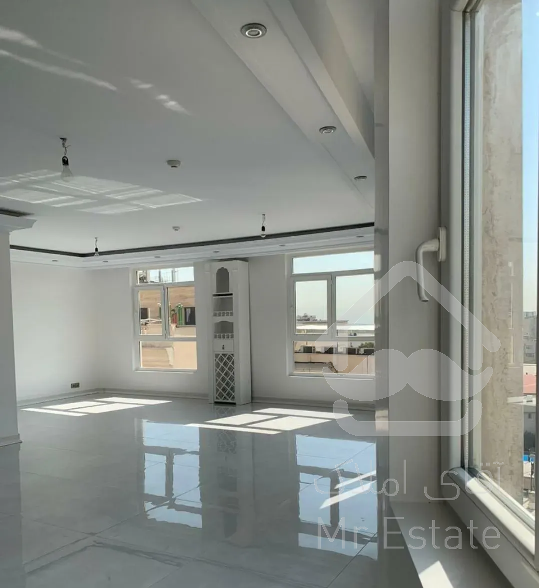 ۱۲۸ متر ۳ خوابه فروش معاوضه دارای وام