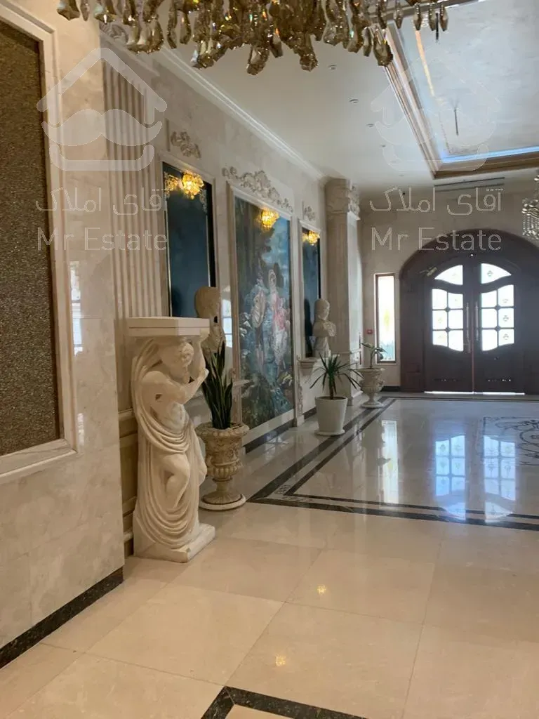 اجاره و رهن آپارتمان زعفرانیه 250  متر شیک