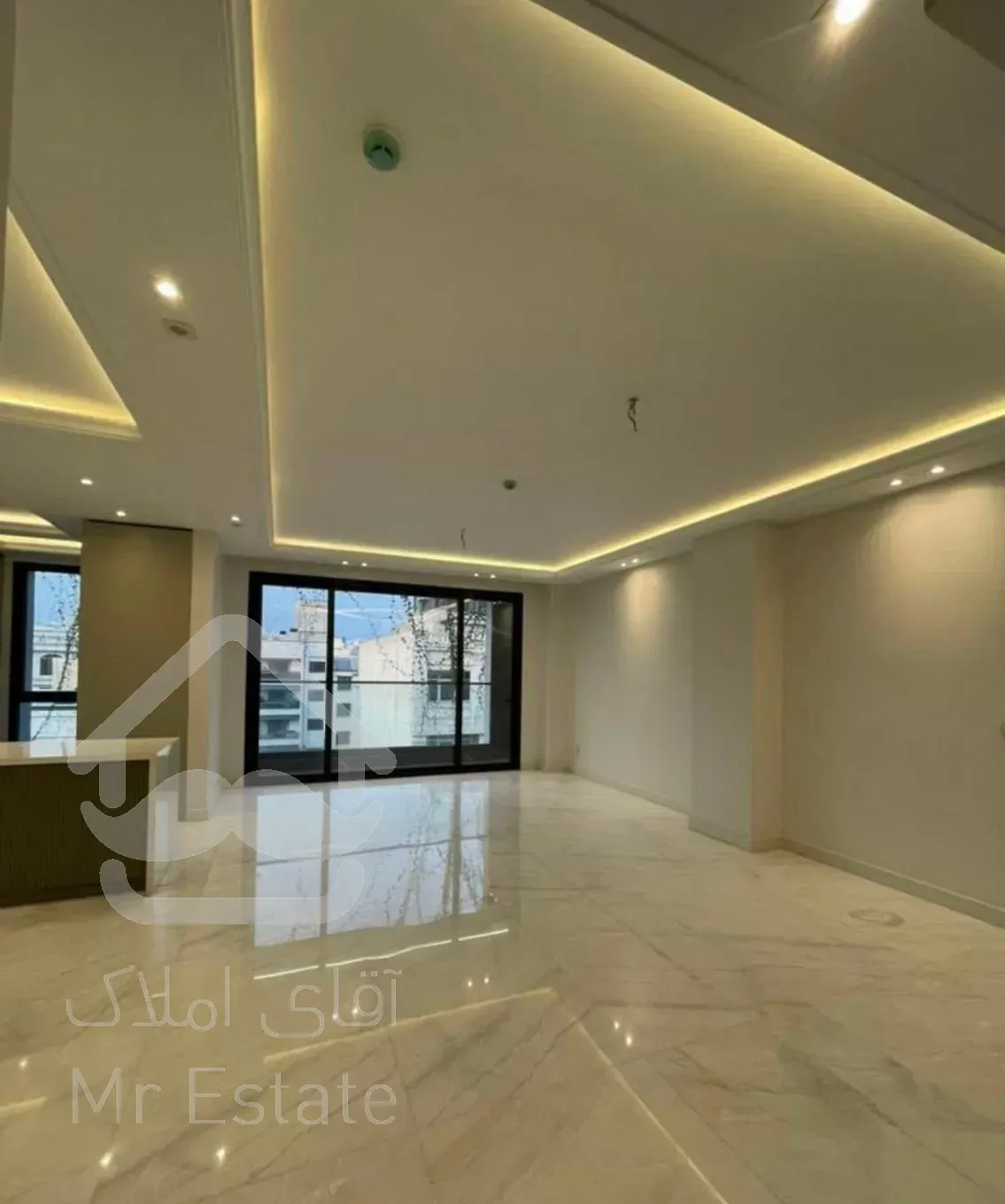 فرصت کم نظیر برای سکونت در برج باغ برند سعادت اباد