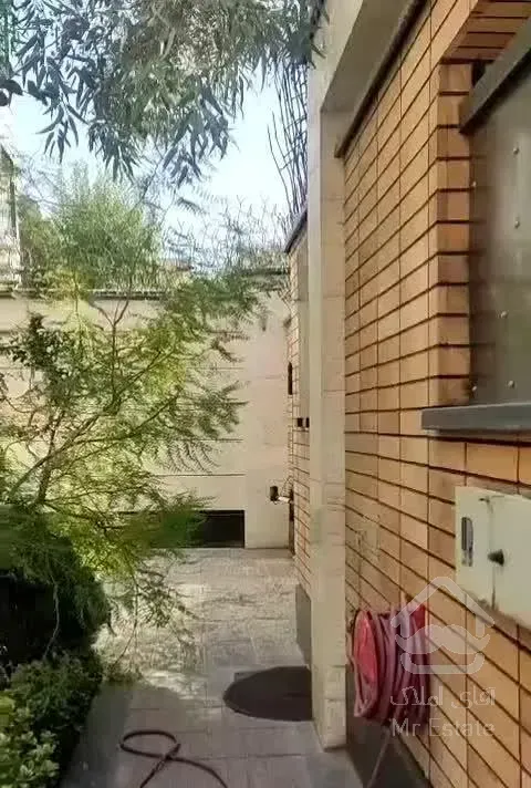 اپارتمان ۱۳۰متری بسیار لوکس و دیدنی