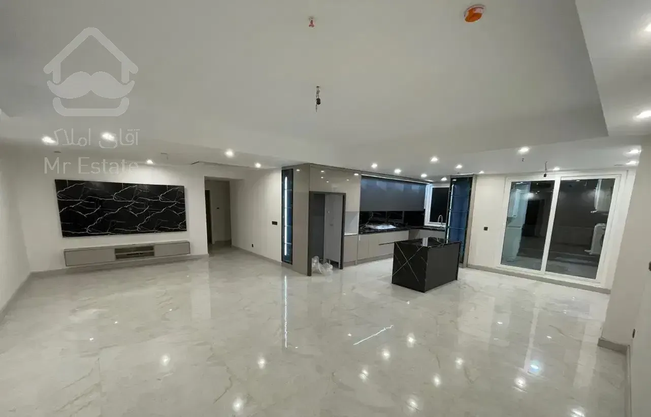 اپارتمان۱۵۰ متری/رهن کامل/شهرک راه اهن/نارنجستان ۳