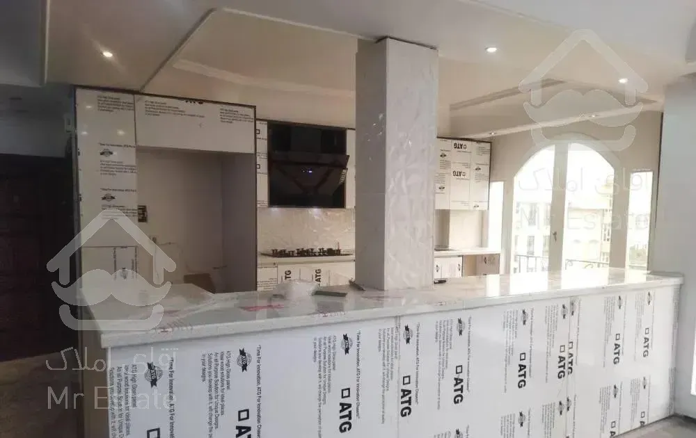 فروش آپارتمان تک واحدی ، ۴ خوابه ، در فرعی عریض