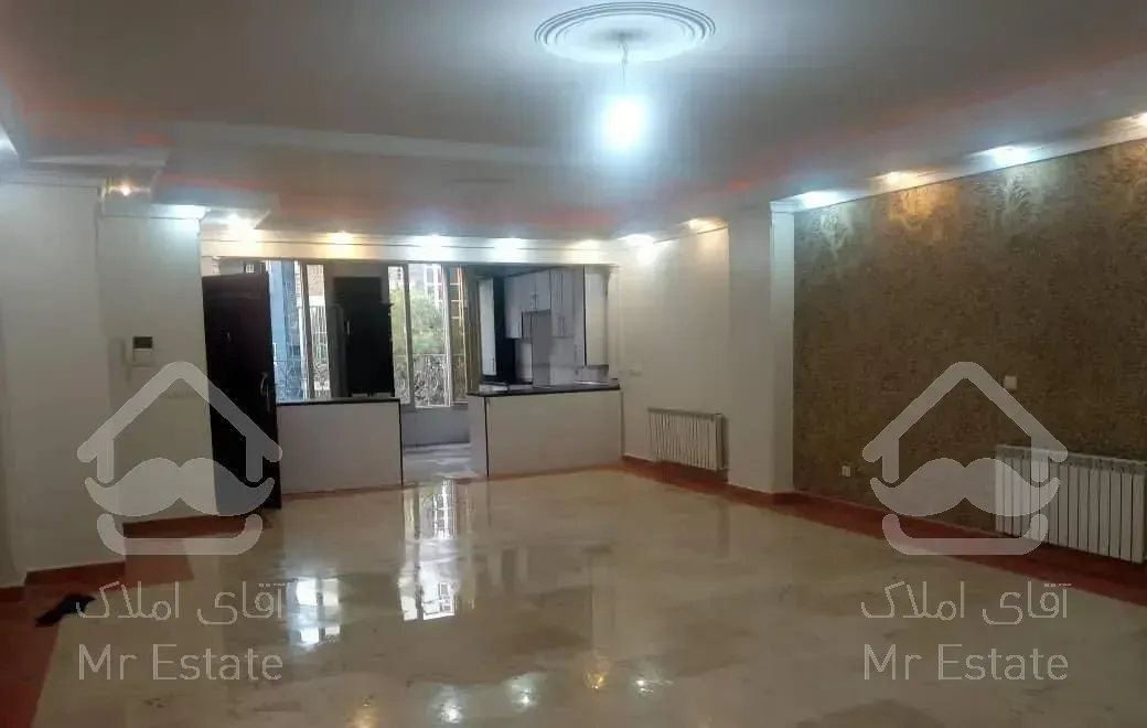 ۱۳۰ متر/۲خواب/طبقه ۴/آلاله شرقی