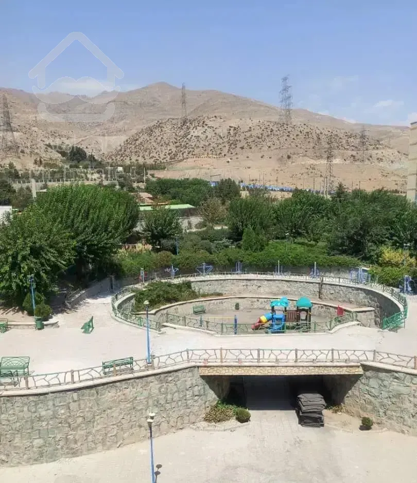 منطقه22دریاچه چیتگرشهرک شهیدباقری 68متر تک خوابه