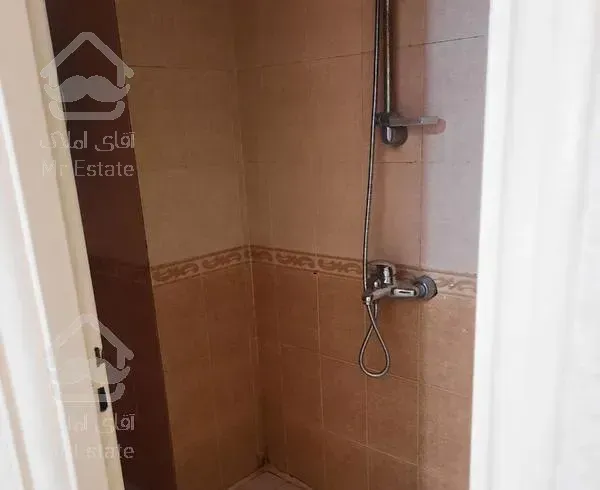 گلاب ۸۷مترآپارتمان فول امکانات معاوضه باکلنگی کوچک