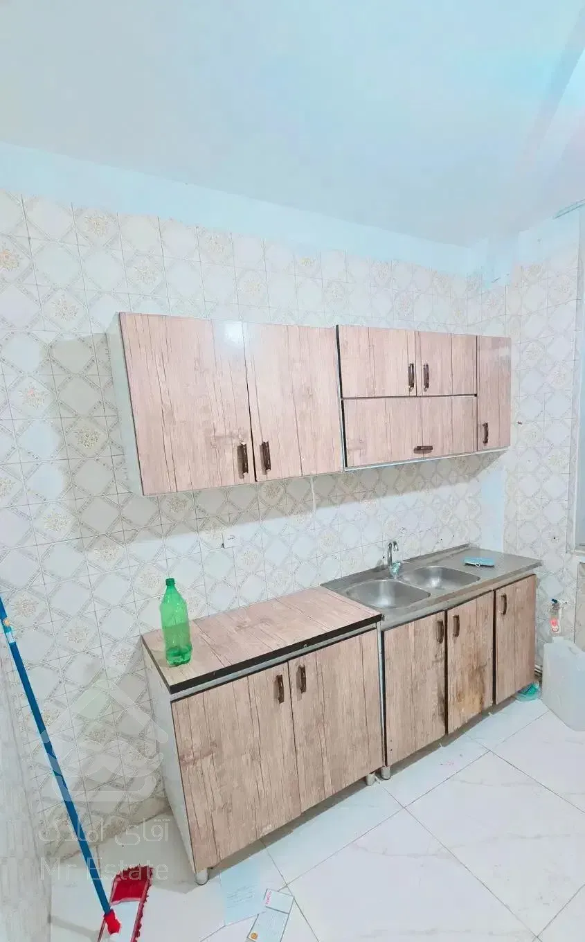 ۸۰ متر ولیعصر دبیرعلایی آماده تخلیه