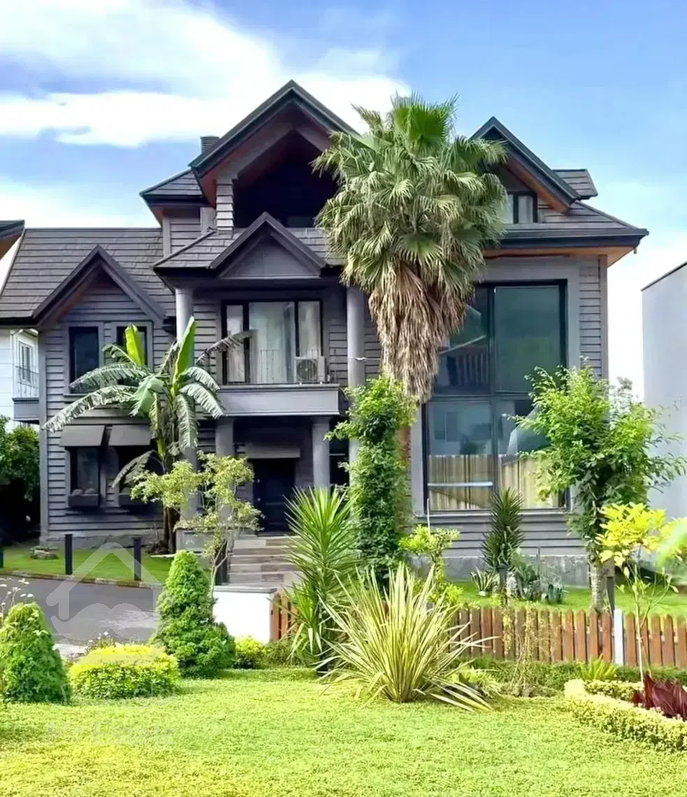 ویلاریاست جمهوری نوشهر۳۵۰متری ویوابدی فول فرنیش