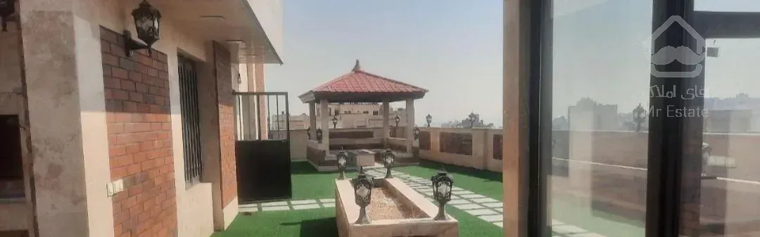 حکمت۱۰۲متر ۲خ نوساز لابی سند آماده /روف گاردن