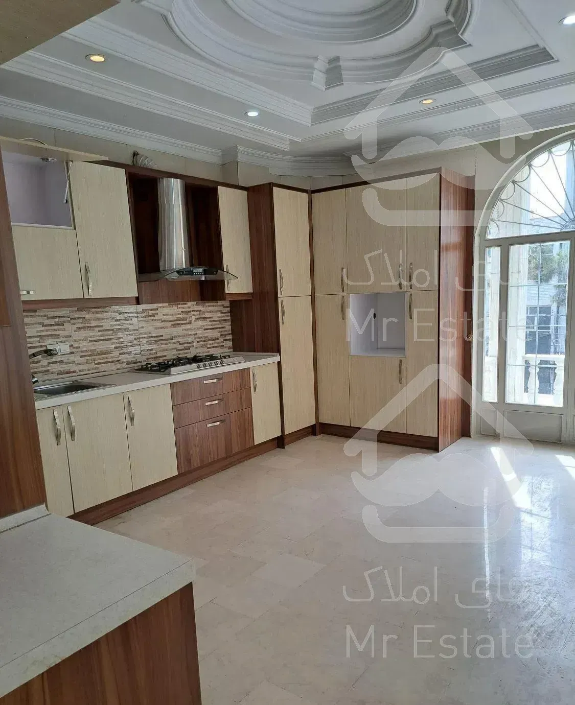 آ پارتمان خیلی تمیز وشیک در کاشانی گلستانها