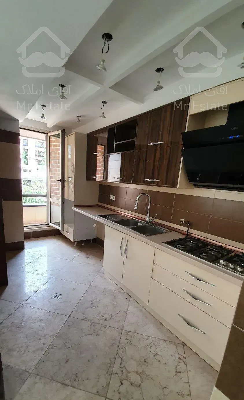 ۱۰۷ متر دو خوابه (ازگل فول مشاعات)