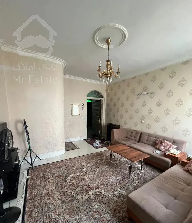 نارمک/۵۶متر/نور و نقشه عالی/