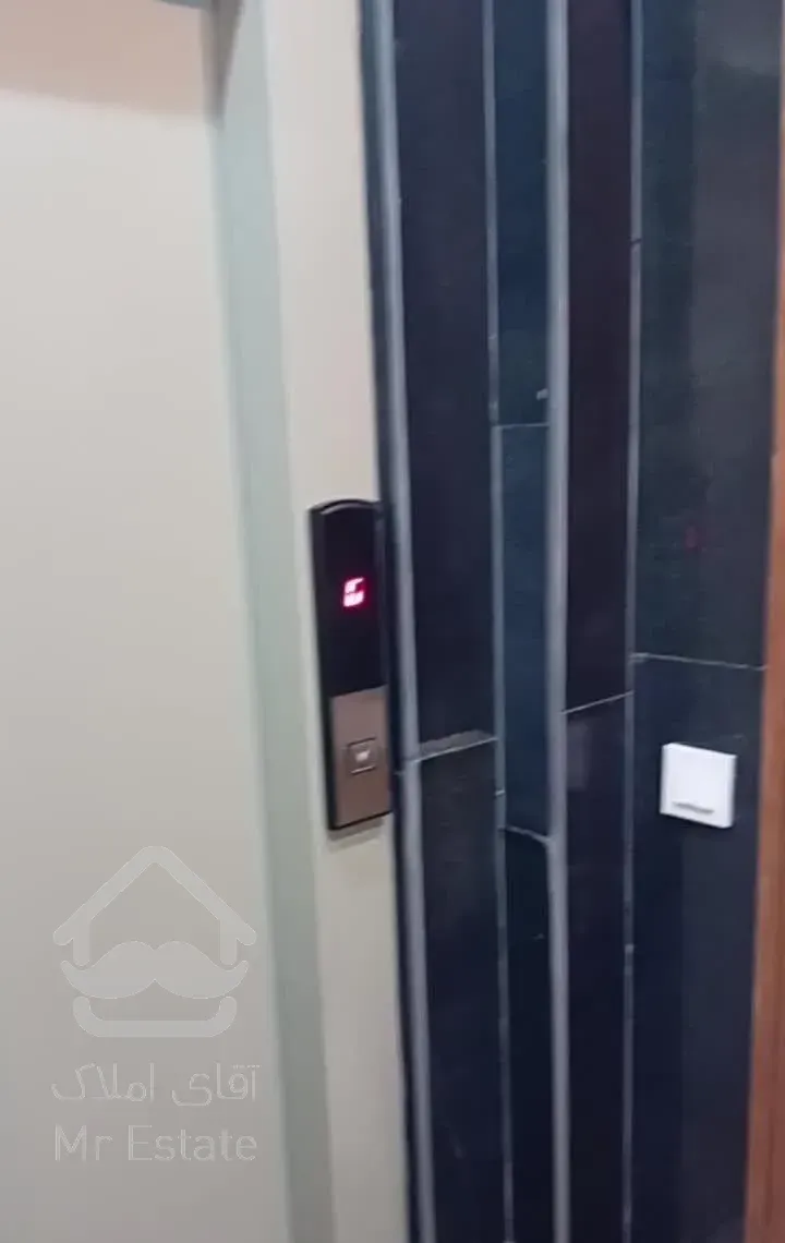 سهروردی اندیشه/۱۲۵متر۲خواب تکواحدی فول۳ساله(تخلیه)