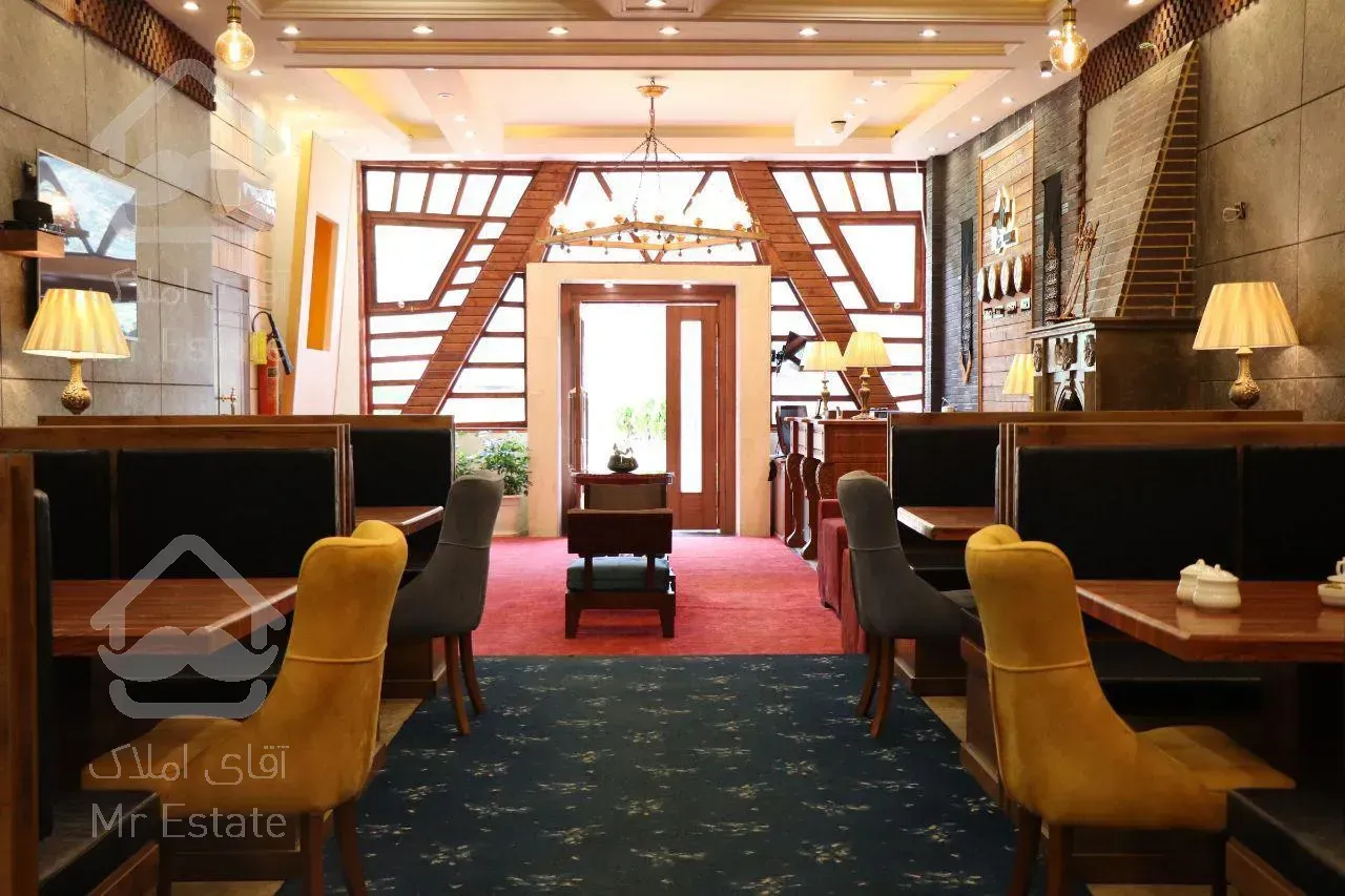 فروش هتل ۱۰۰۰ متری