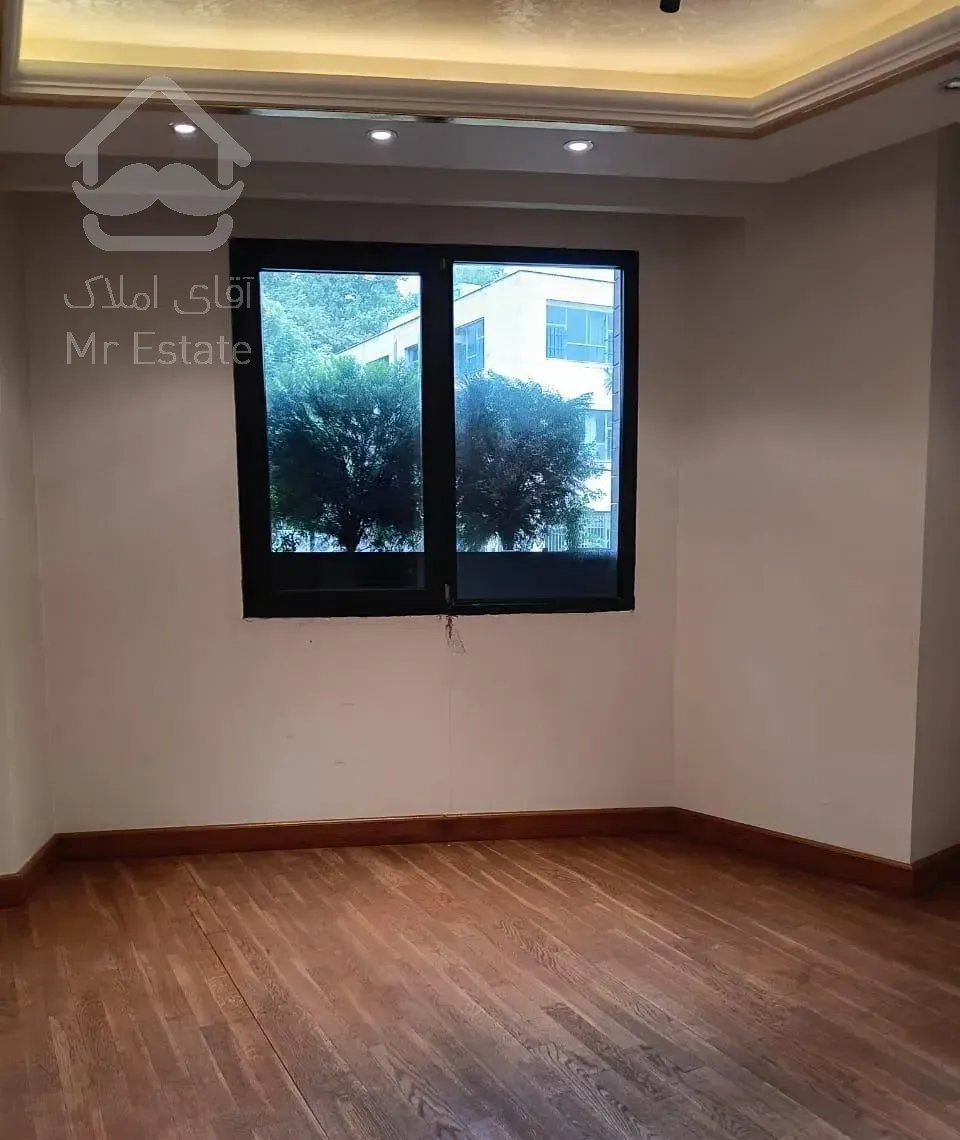 آپارتمان ۱۲۵ متری دوخواب نیاوران مشاعات آبی فعال