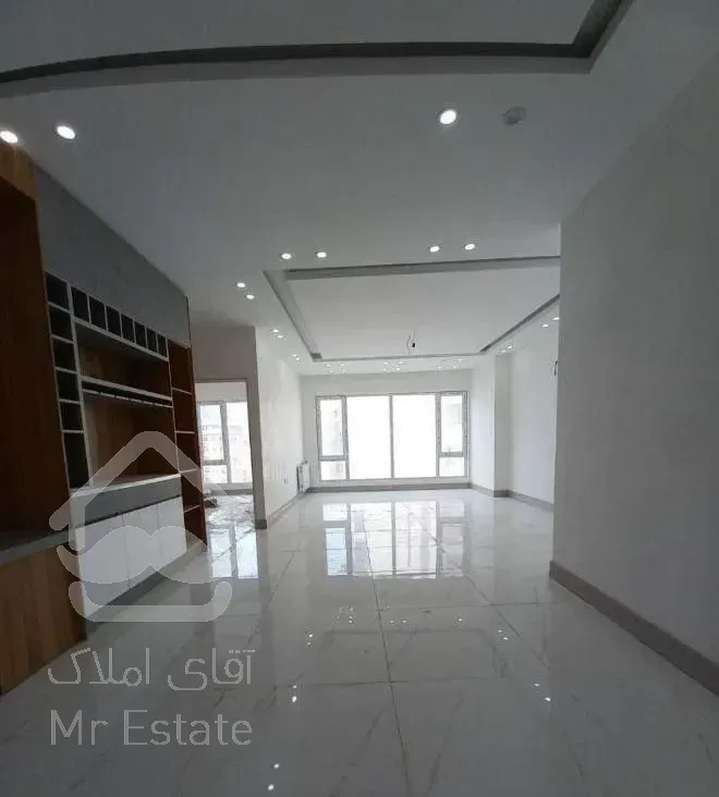 طالقانی ۱۰۰ متر طبقه چهارم /مشاعات فول