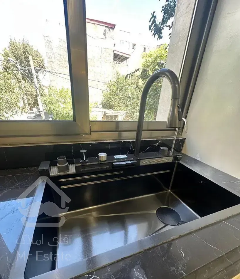 مجموعه ی ۱۷واحدی فول فرنیش خیابان امام رضا