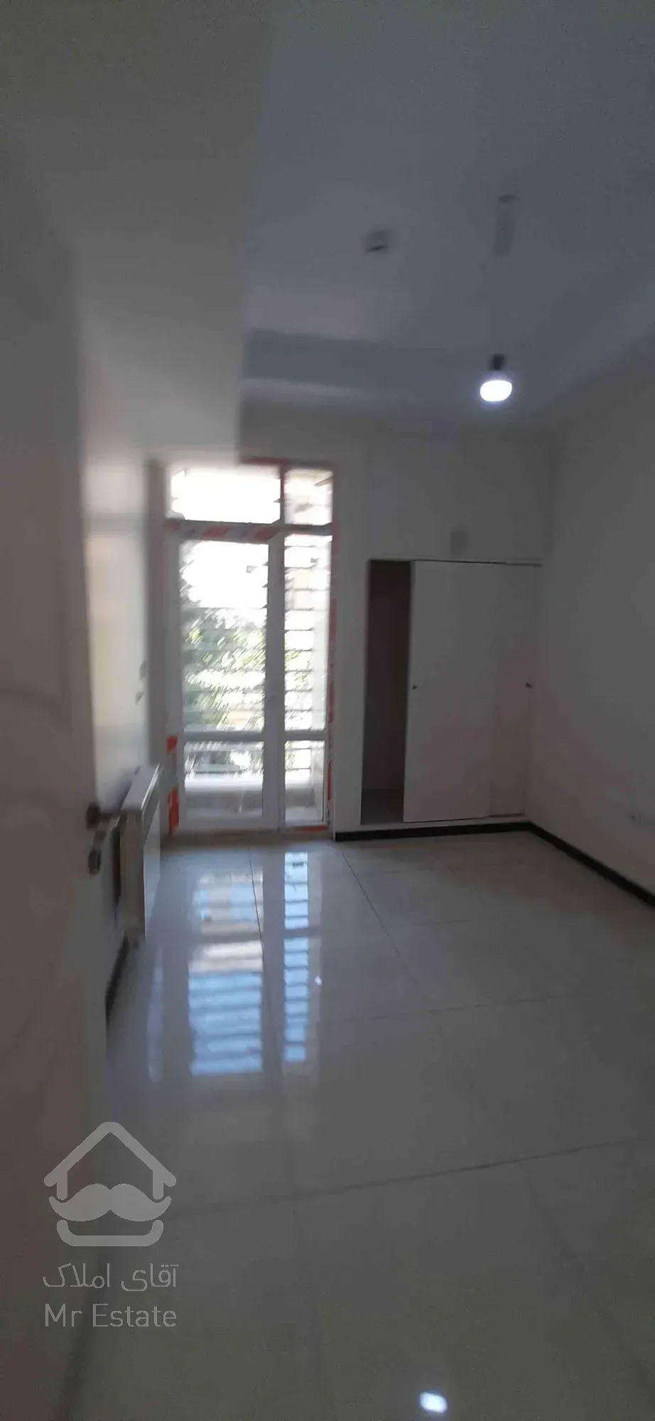 ۷۰ متر نوساز بلوار فردوس شرق 