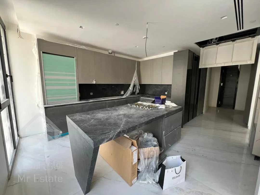 فروش اپارتمان 270 متری ولنجک