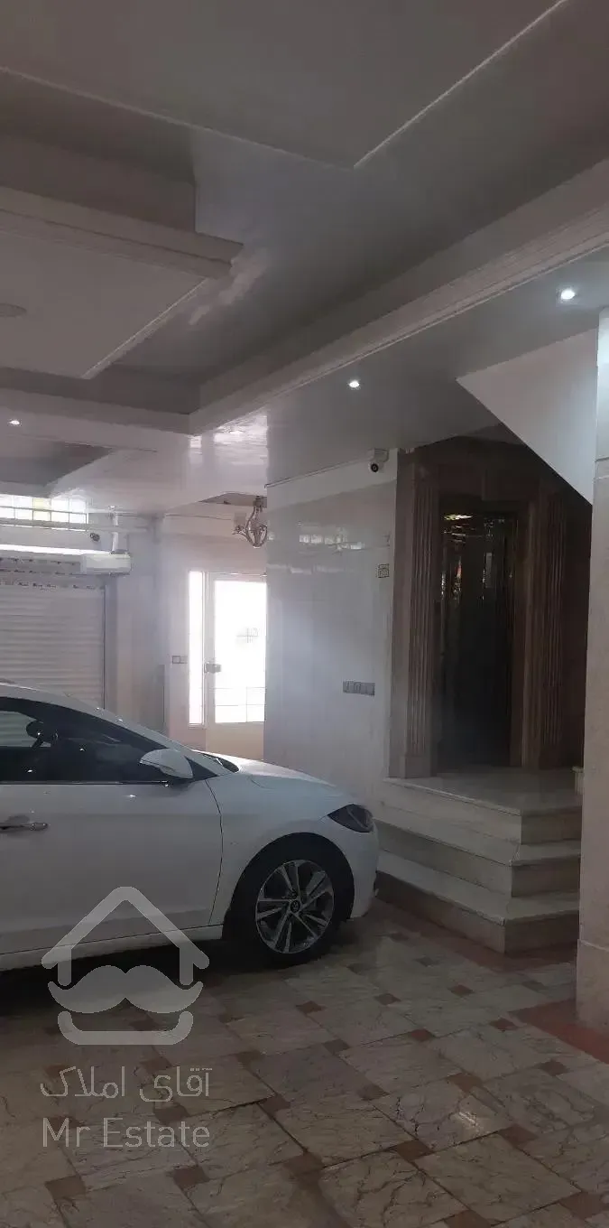 فروش آپارتمان ۱۴۰ متری در ورامین