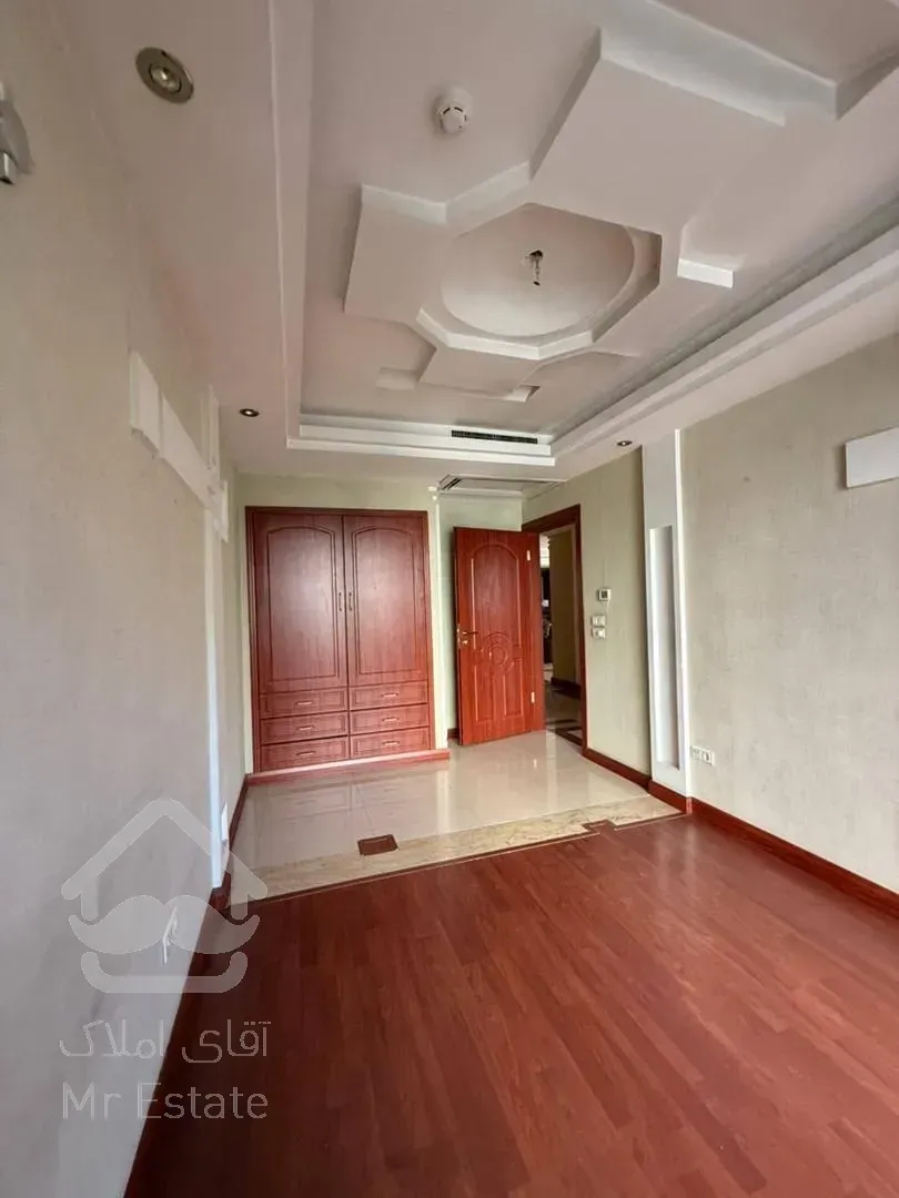 فروش اپارتمان 223 متری زعفرانیه