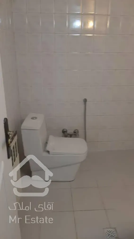 شهرک غرب122متر برج(حافظی)