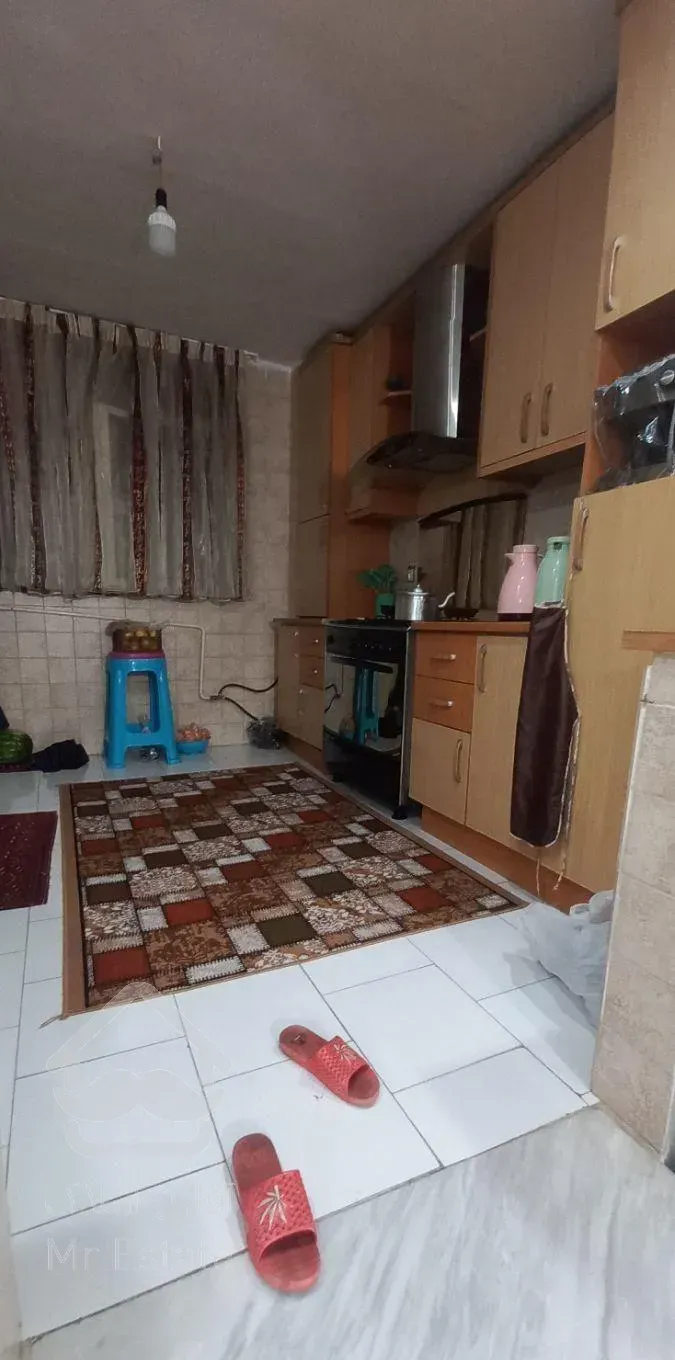 ۹۴ متر/ تک واحدی/ سند تک برگ