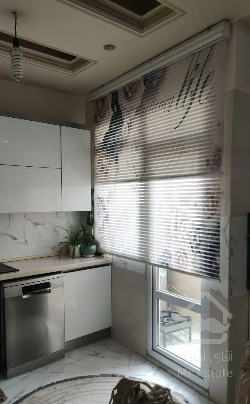 فروش آپارتمان ۱۰۷ متری لوکس فوب امکانات