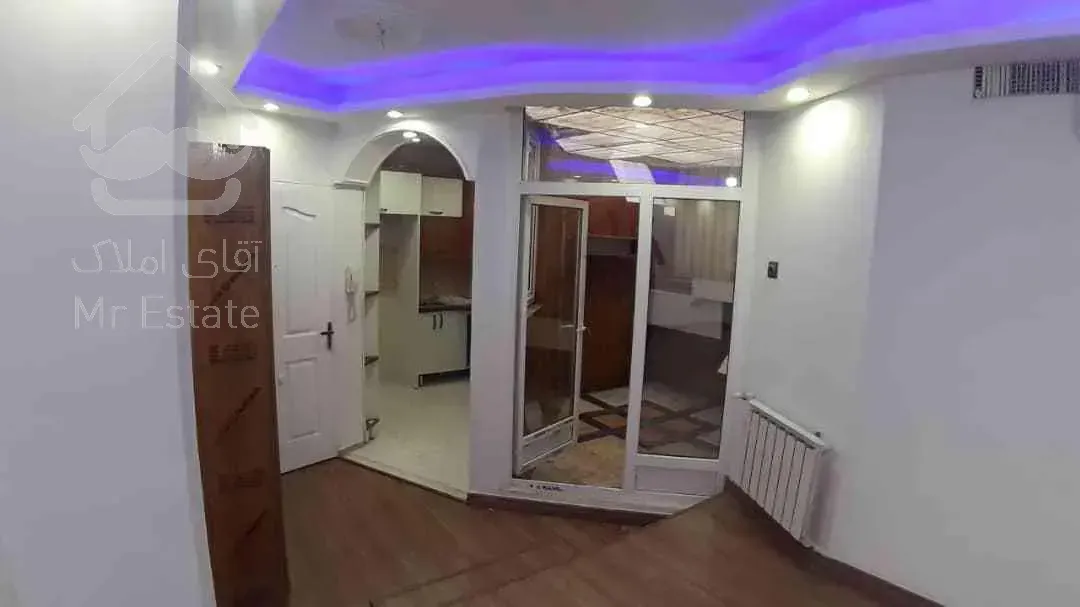 خرید آپارتمان ۵۶ متری فردوس غرب