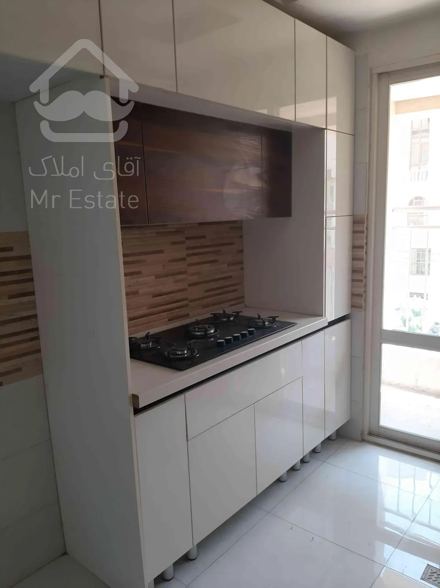 ۵۲ متر آبشناسان غرب