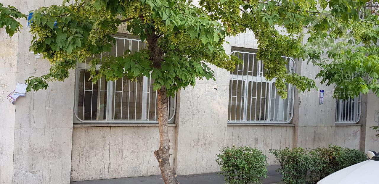 اجاره و رهن آپارتمان زعفرانیه 140  متر لاکچری