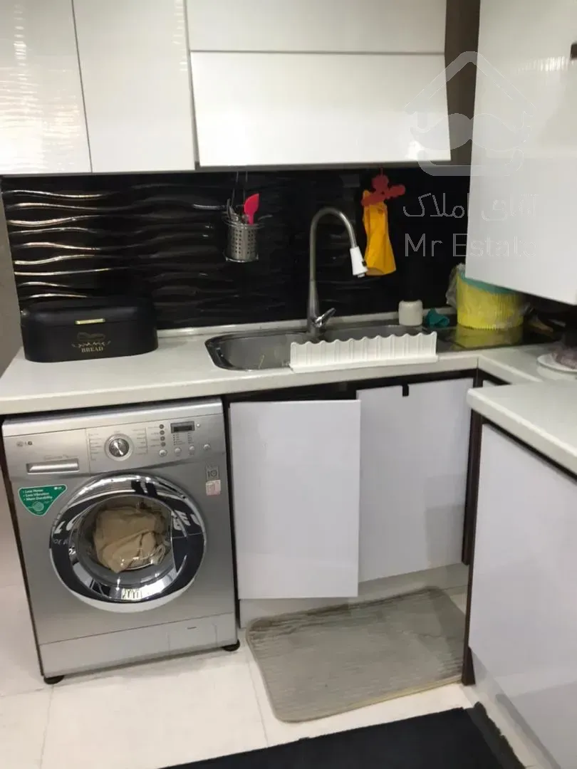 90 متر در  لاکچری در بهترین نقطه دبستان