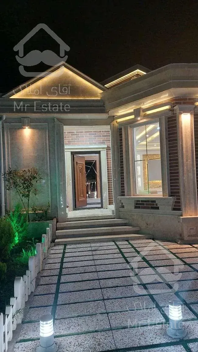 فروش ویلا 452 متری زیباکنار استخردار
