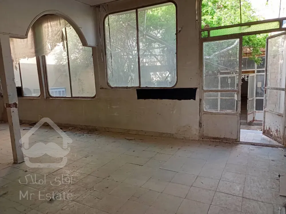 230متر ویلایی قدیمی درختکاری - دو نبش