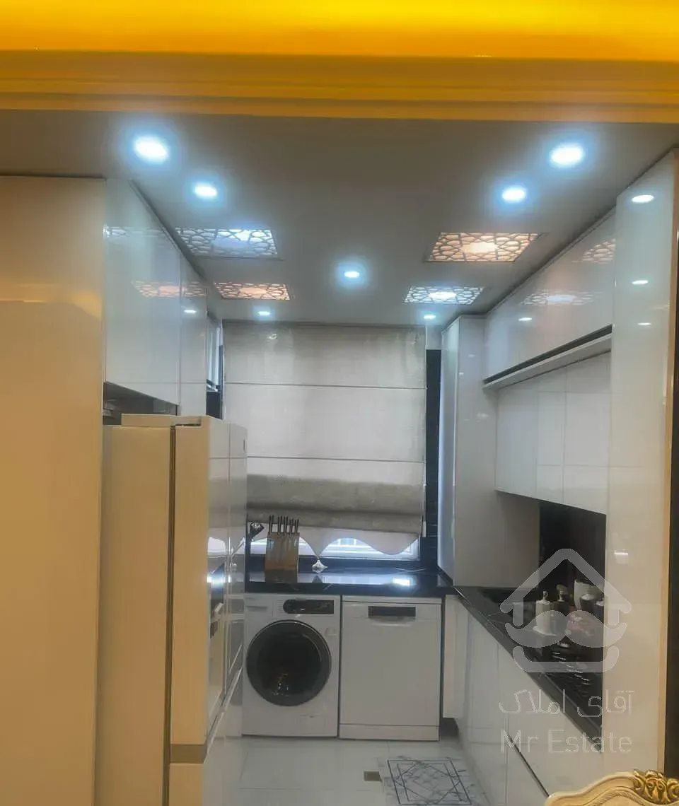 ۵۰متر/پیروزی/تک واحد/پارک موتور