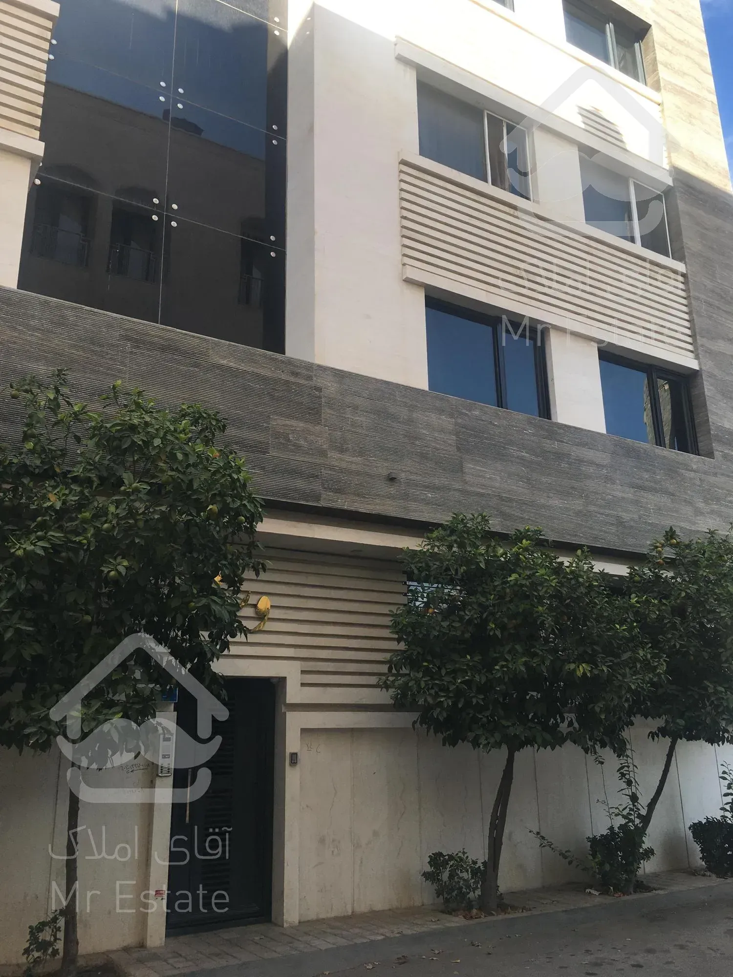 سه خواب ۱۷۰ متر تک واحدی