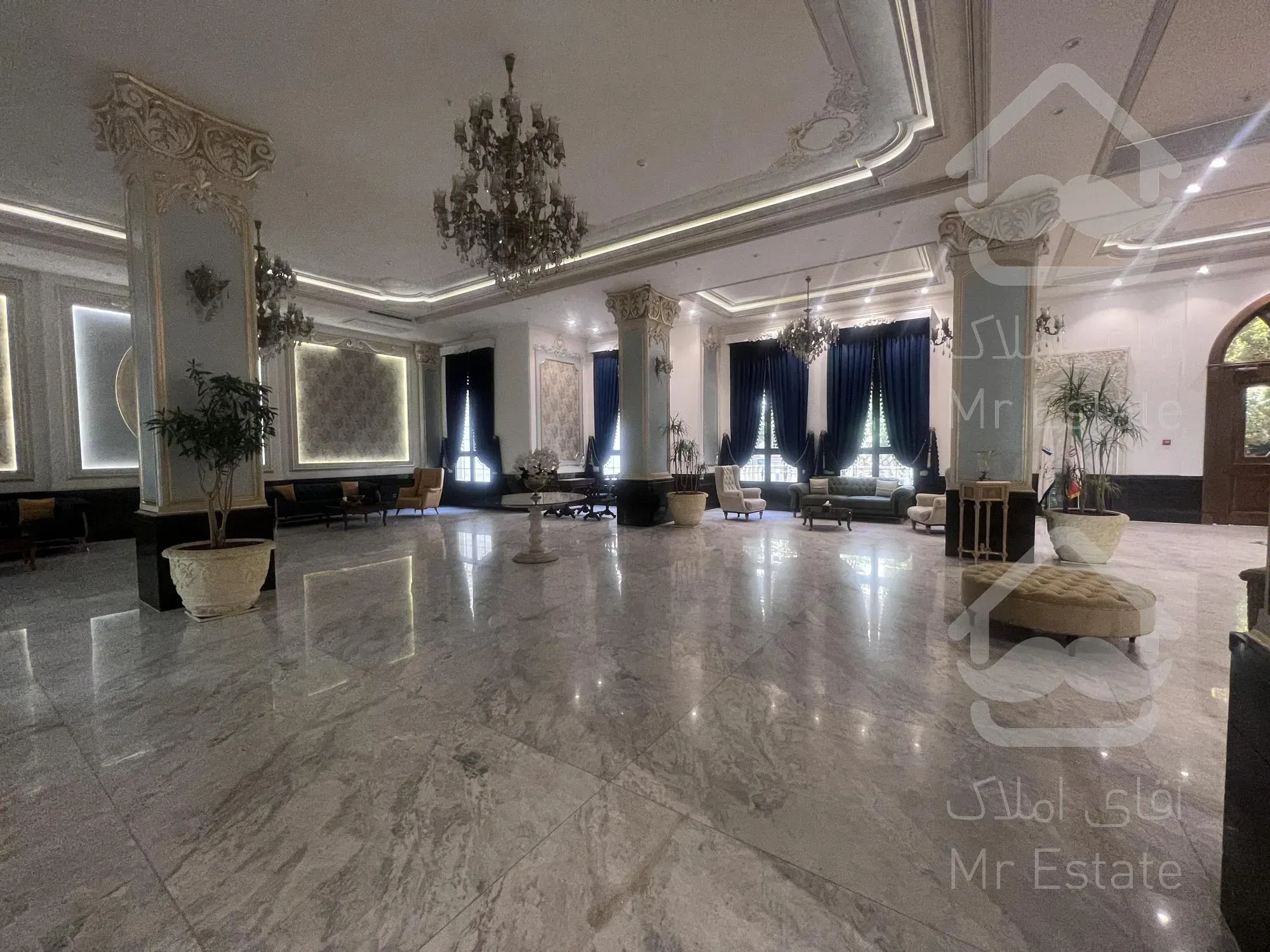 فروش واحد۱۸۶متری، فرمانیه