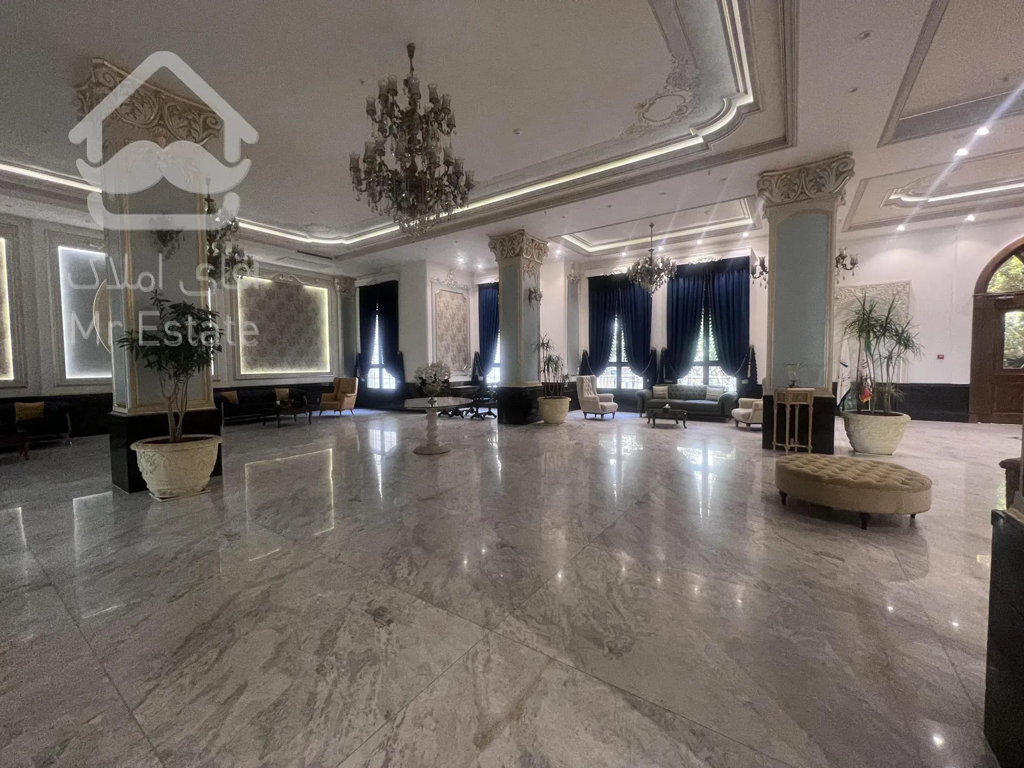 فروش واحد۱۸۶متری، فرمانیه