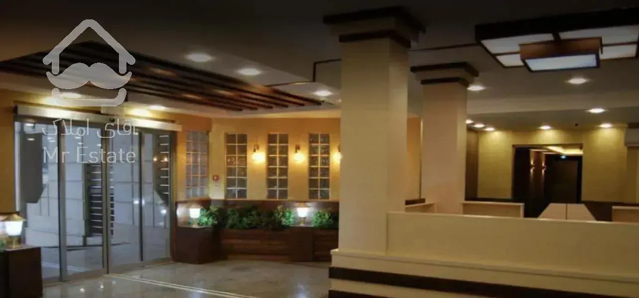 دریاچه چیتگر ۱۳۰متر ۳خواب  تمیز