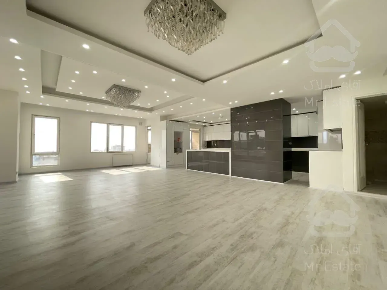 اپارتمان۱۸۰متری سه خواب قدوسی غربی