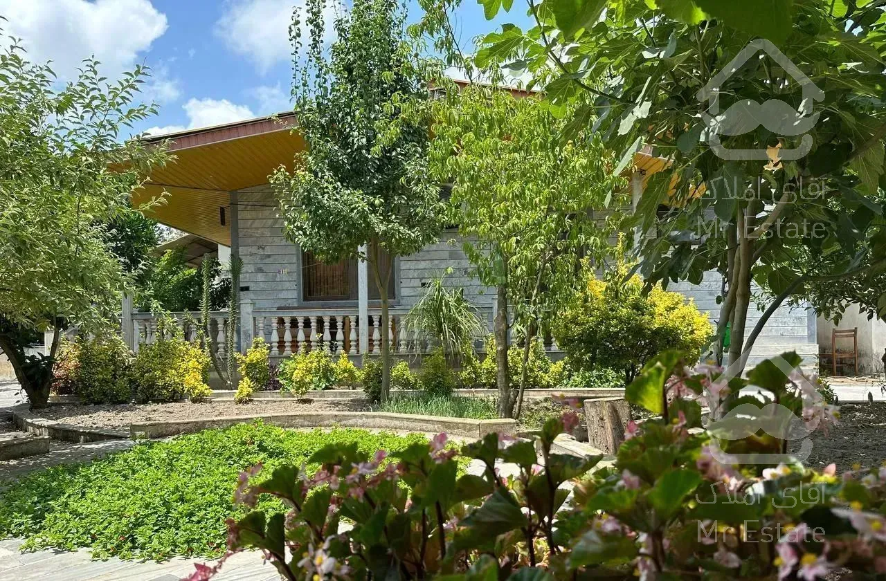 ویلا باغ ۷۰۰ متری