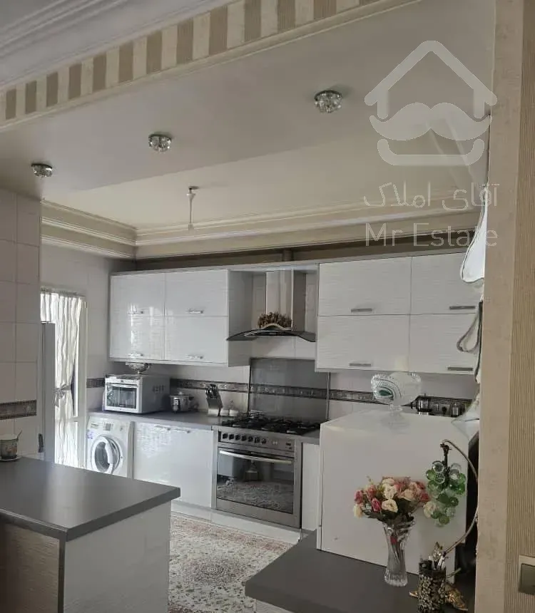 قلهک ۱۰۵ متر ۲ خوابه فول امکانات